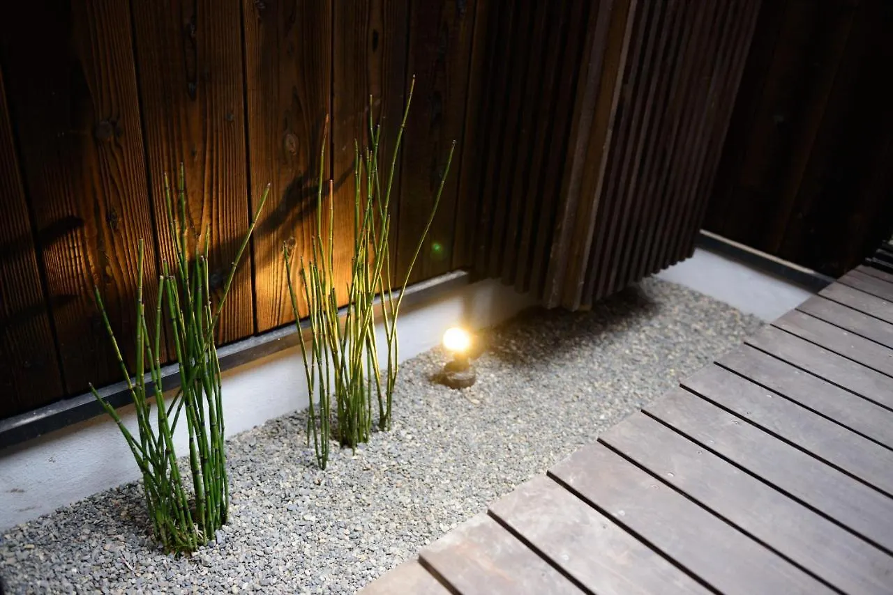 Shiki Homes Tsuru Kame Kyoto Japonya